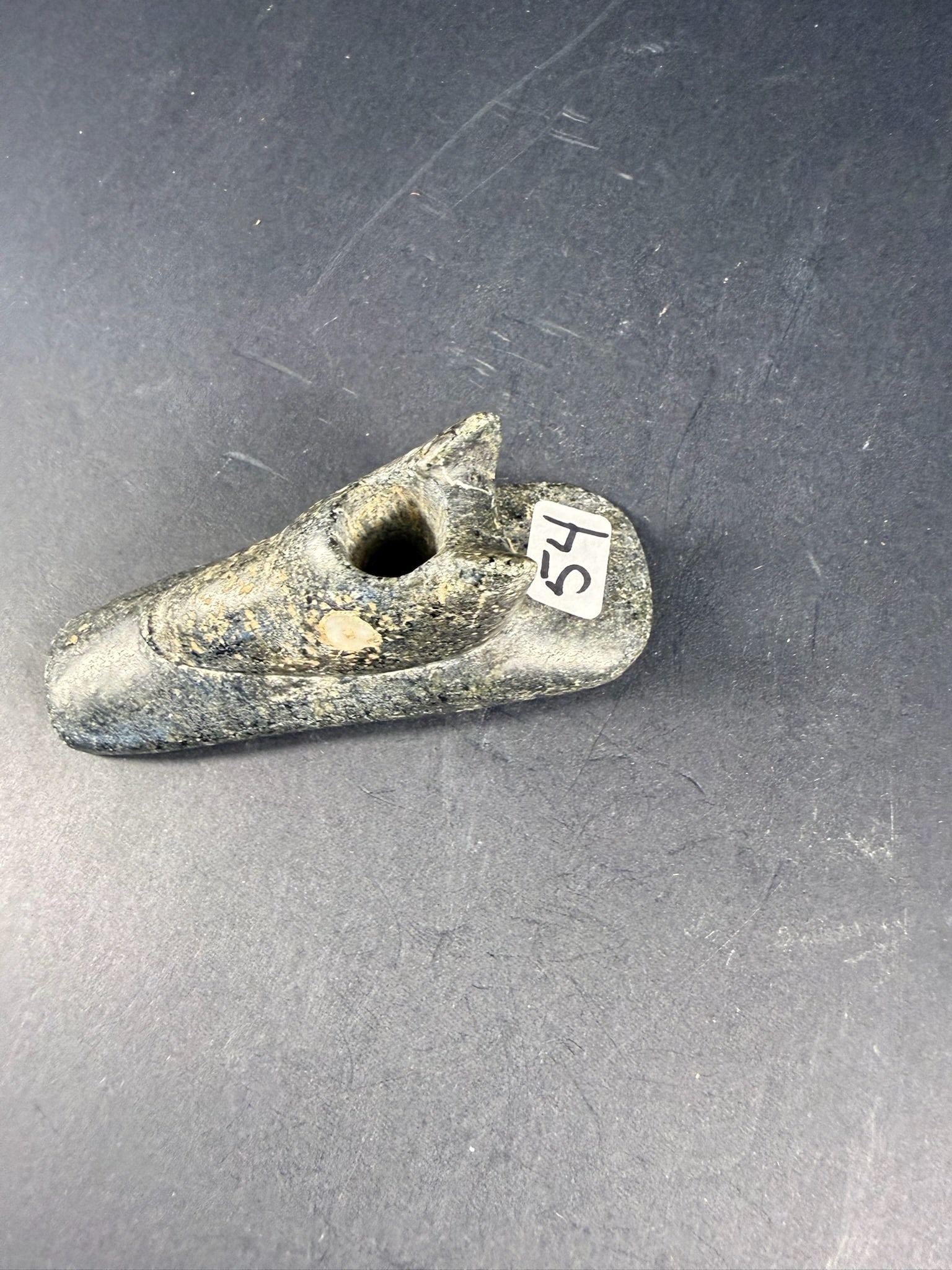 Steatite Wolf Head Pipe with Abalone Eyes - 4
