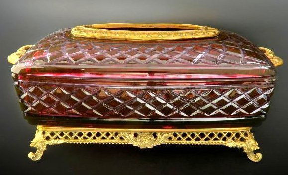 Large French Ruby Cut to Clear Tissue Valise (1 of 4)