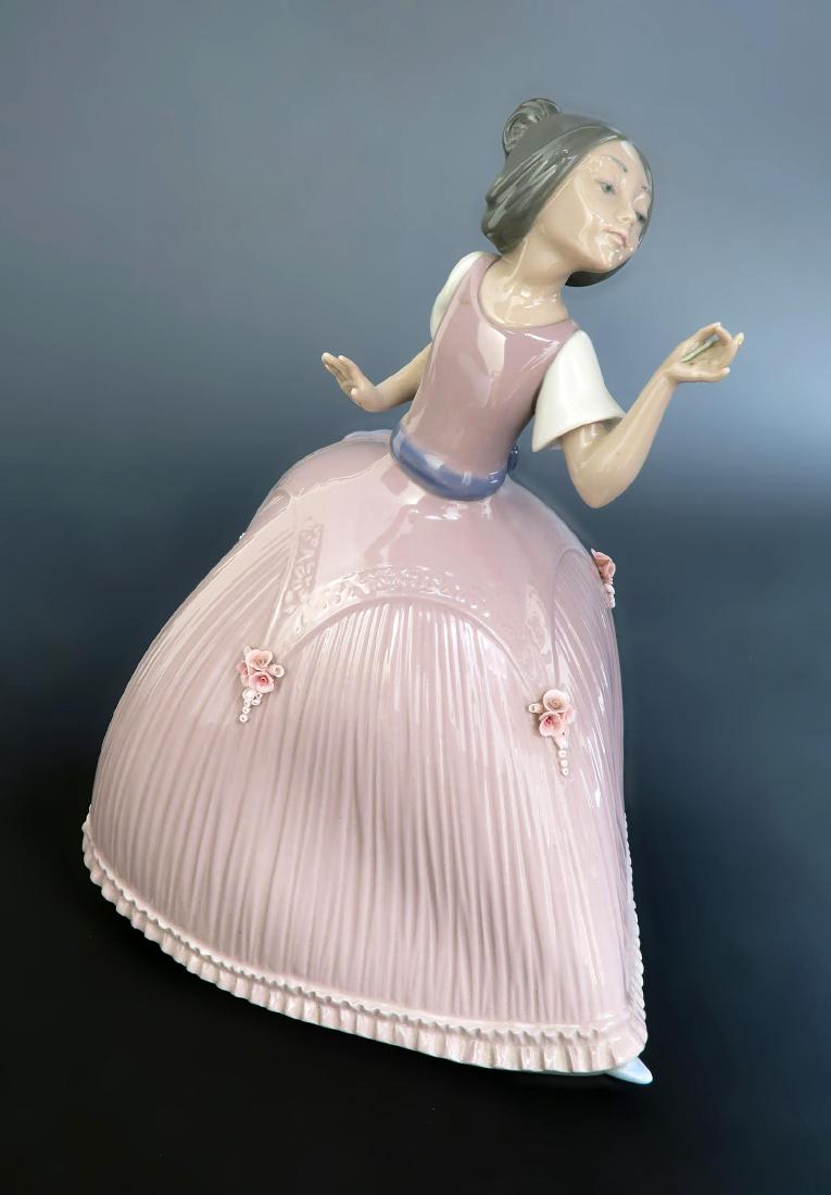 SPANIAN LLADRO DANCER FIGURINE (1 of 6)