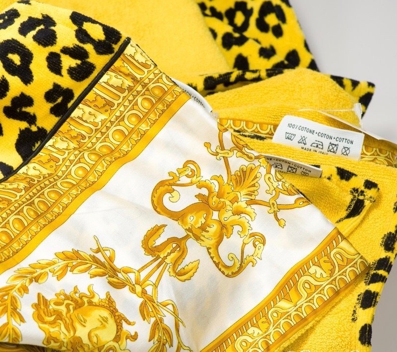 3 Vintage Versace Home Collections Medusa Barocco (1 of 7)