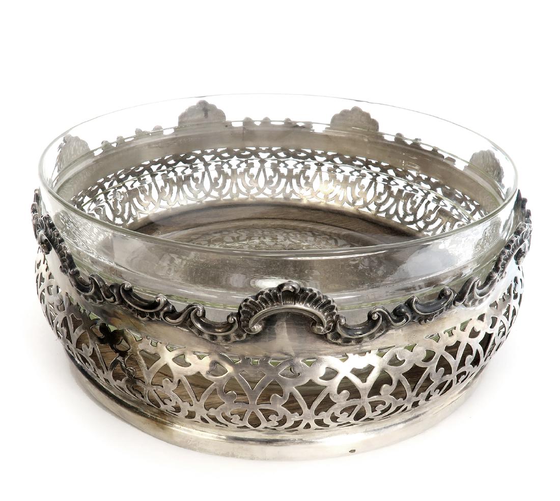 19th C. Silver-plate Centerpiece: 19th C. Silver-plate Centerpiece. W 9.5" x H 4"