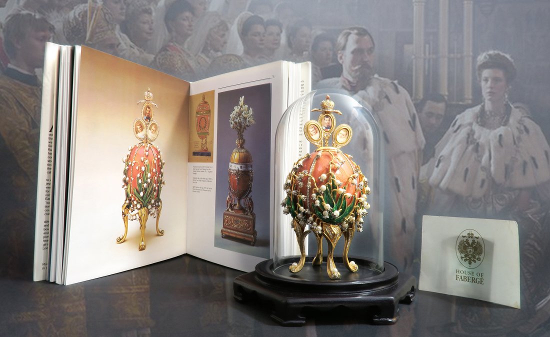 Faberge Easter Egg Treasures of The Russian Tsars (1 of 8)