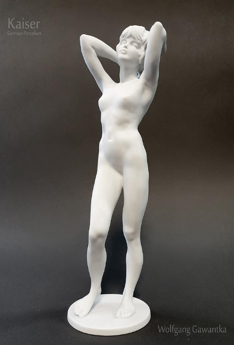 A Kaiser Nude Girl Porcelain Figurine By W. Gawantka: A Vintage German Kaiser "Nude Girl" Porcelain Sculpture By "Wolfgang Gawantka" (mold #551). H 12.3/4" x D 3.3/4", About Sculptor: WOLFGANG GAWANTKA, born in Dresden, Germany in 1930, who studied in th