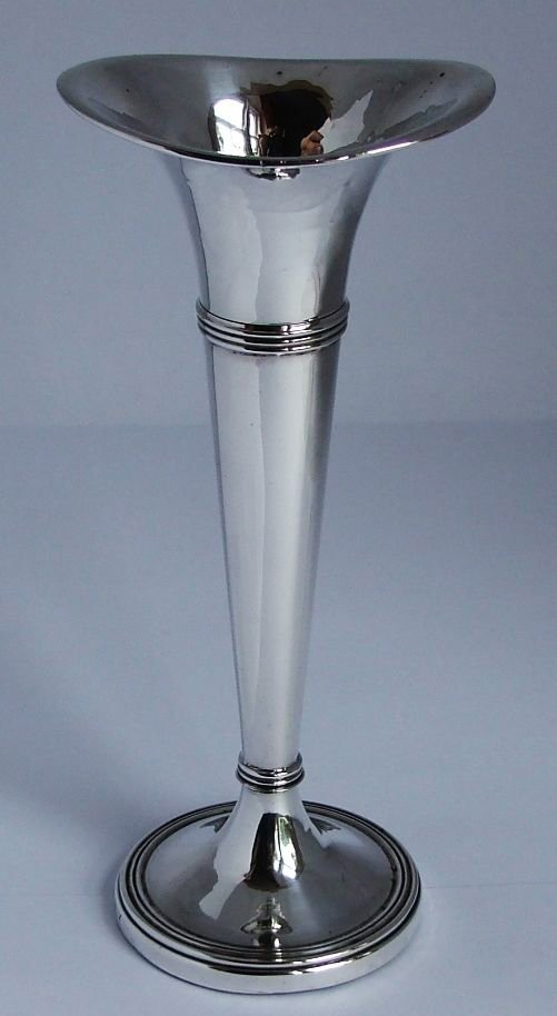 Antique Solid Sterling Silver Vase, 1918 (1 of 2)