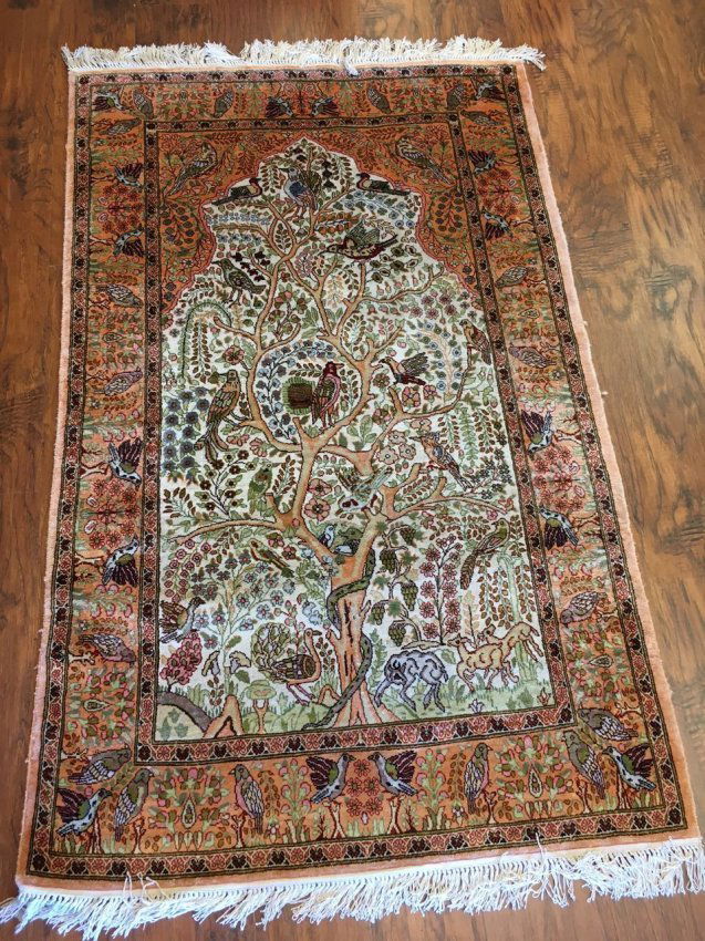 Oriental Silk Rug, Persian Design (1 of 2)