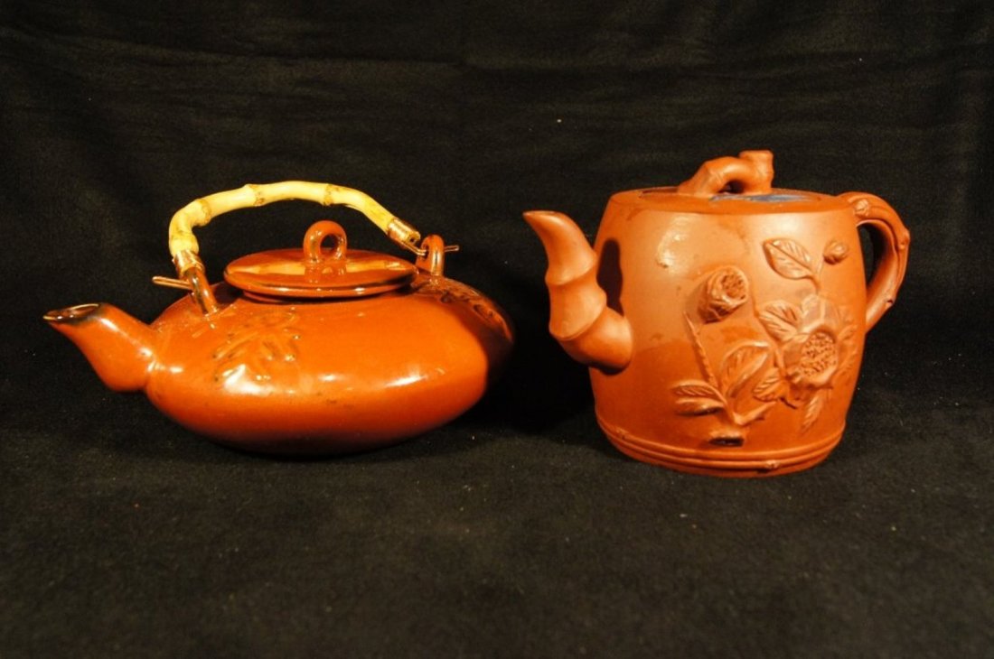 Two Old Chinese Yixing Tea Pot (1 of 6)