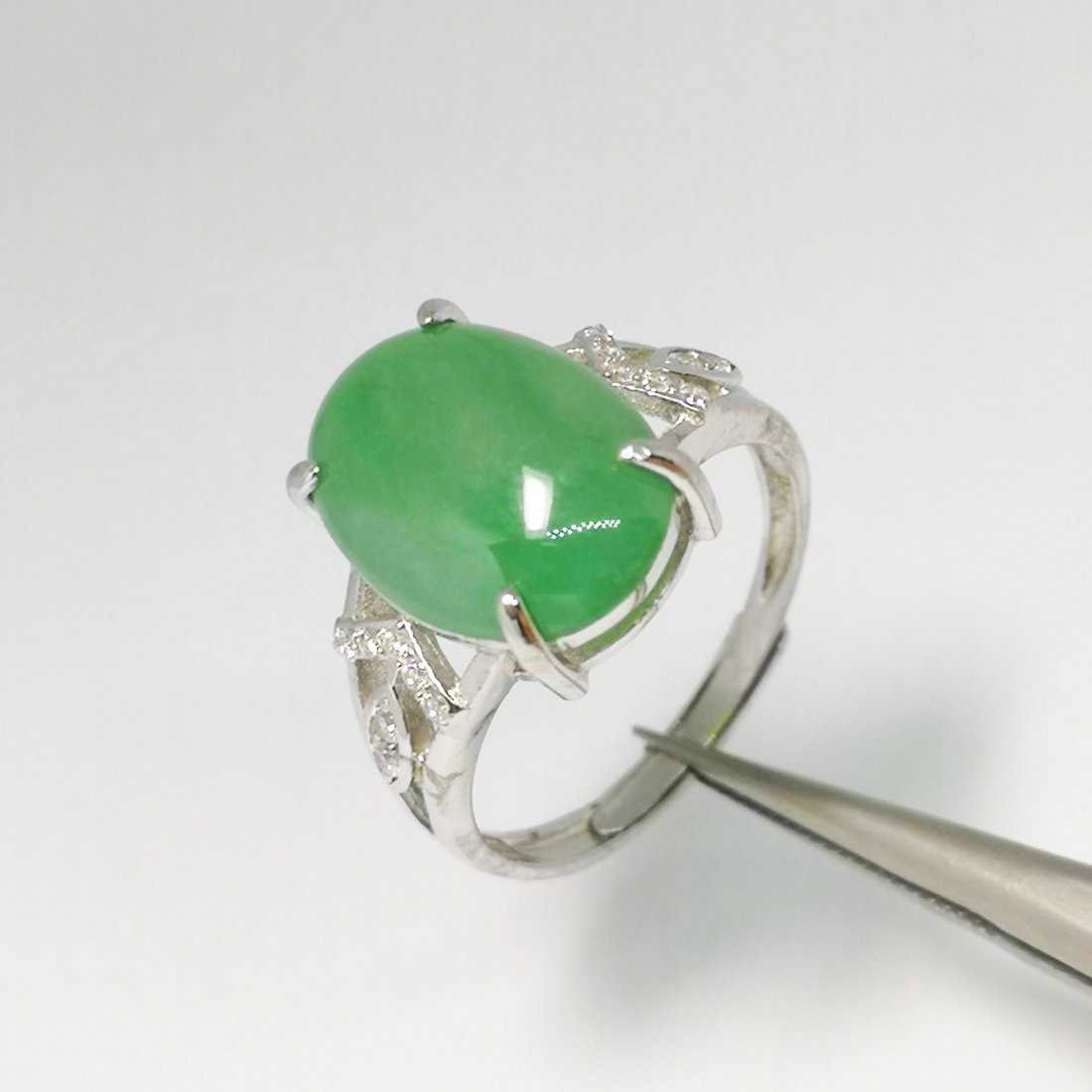 A Highly Translucent Burmese Natural Jadeite Ring (1 of 2)