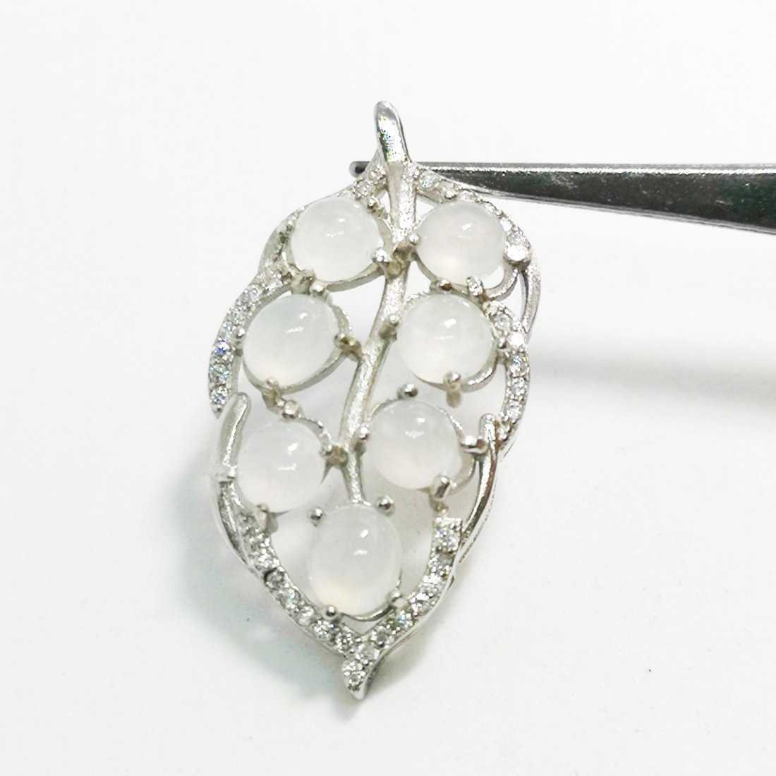 A Highly Translucent Burmese Natural Jadeite Pendant (1 of 2)