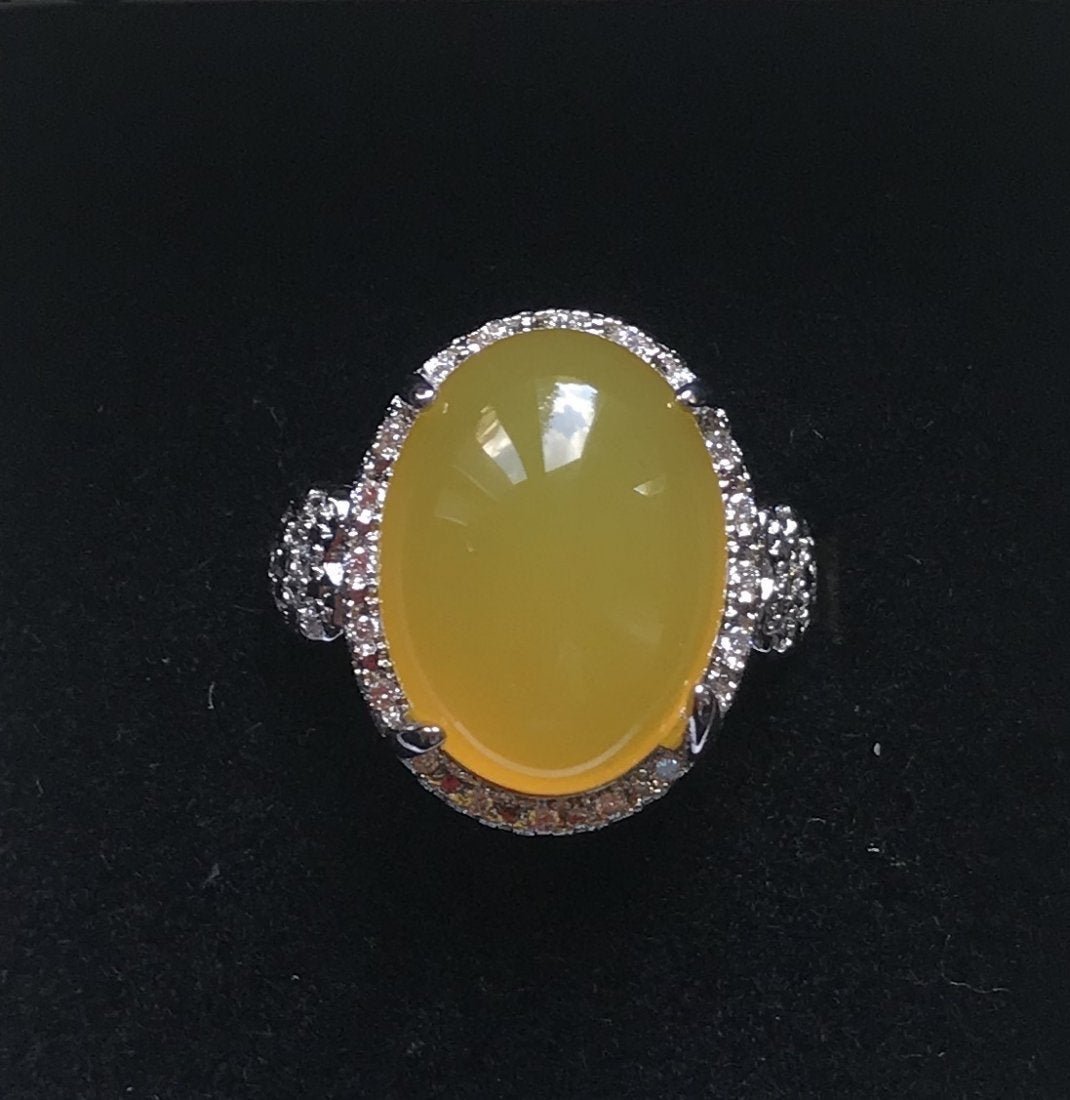 Burmese Yellow Jade and 925 Sterling Silver Ring (1 of 2)