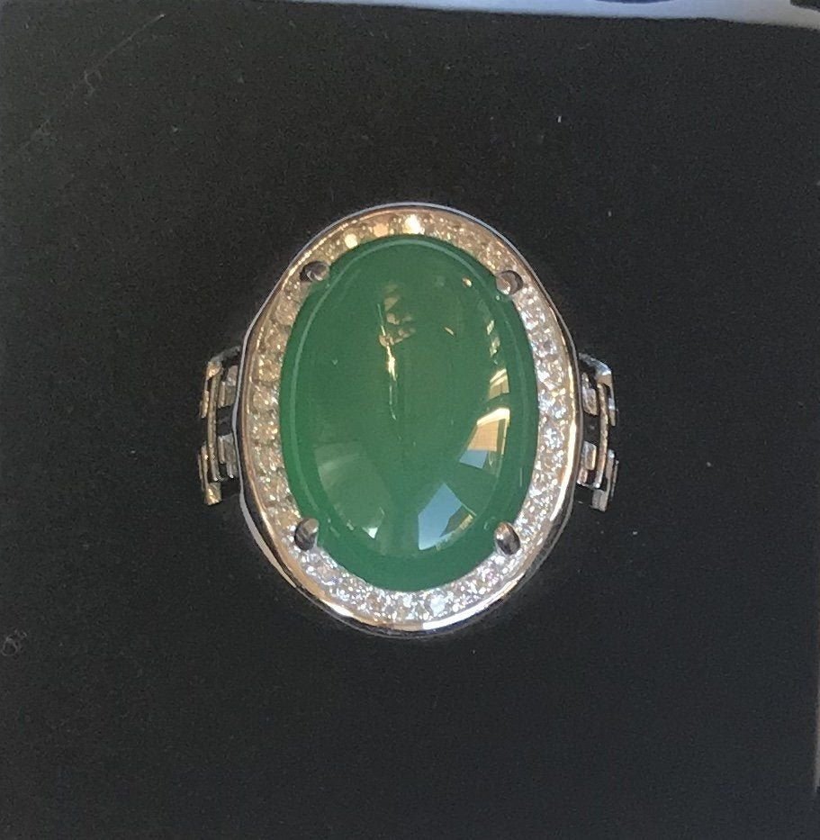 A Beautiful Silver and Green Jade Ring for Man (1 of 2)