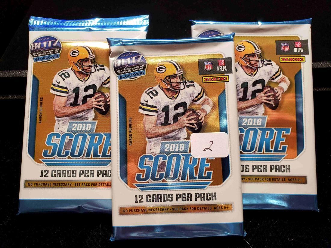 NFL UNOPENED FOOTBALL CARDS: 2018 SCORE UNOPENED PACK CHASE BAKER MAYFIELD, JOSH ALLEN, SHAQOUN BARKLEY, DARNOLD, LAMAR JACKSON HUGE ROOKIE CLASS