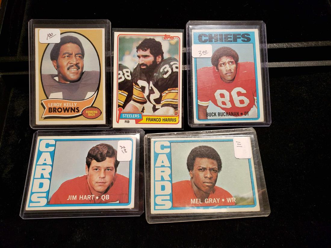 VINTAGE FOOTBALL CARDS: MEL GRAY, JIM HART, BUCK BUCHANAN, LEROY KELLY, FRANCO HARRIS