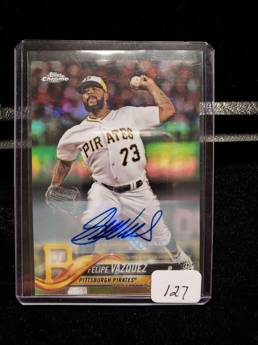 FEKIPE VAZQUEZ PITTSBURG PIRATES PROSPECT AUTO CARD: AUTOGRAPHE REFRACTOR FELIPE VAZQUEZ