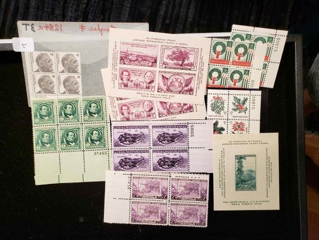 UNITED STATES MINT POSTAGE STAMPS (1 of 1)