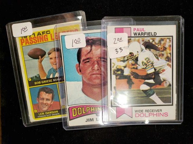 VINTAGE NFL FOOTBALL CARD LOT EXNM CONDITION (1 of 1)