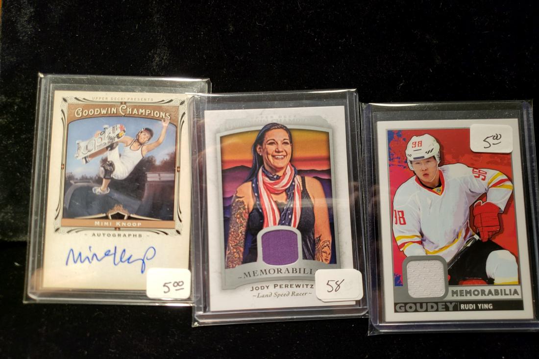 LOT OF 3 MISCELANEOUS MEMORABILIA CARD: LAND SPEED RACER JODY PEREWITZ SPEED RACING MEMORABILIA CARD, MIMI KNOOP SKAE BOARDER SIGNATURE CARD AND RUDI YING HOCKEY MEMORABILIA CARD