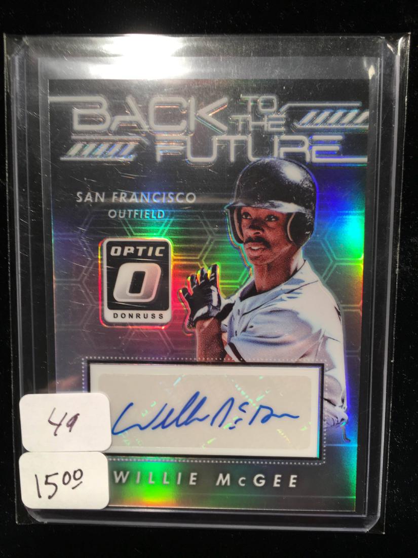 BACK TO THE FUTURE BASEBALL AUTOGRAPED CARD: WILLIW MCGEE BASBELL LEGEND AUTO CARD