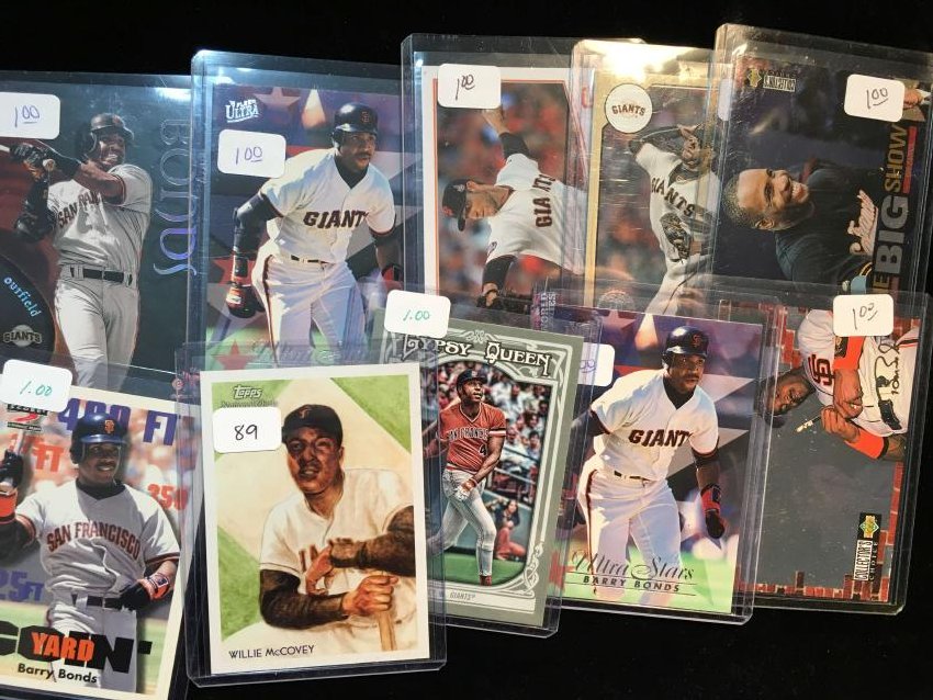 BASEBALL CARD COLLECTION STARS ROOKIES INSERTS HOFERS: LOT OF 10 SAN FRANSISCO GIANTS BASEBALL CARDS WILLIE MCCOVEY, BARRY BONDS, MAD BUM