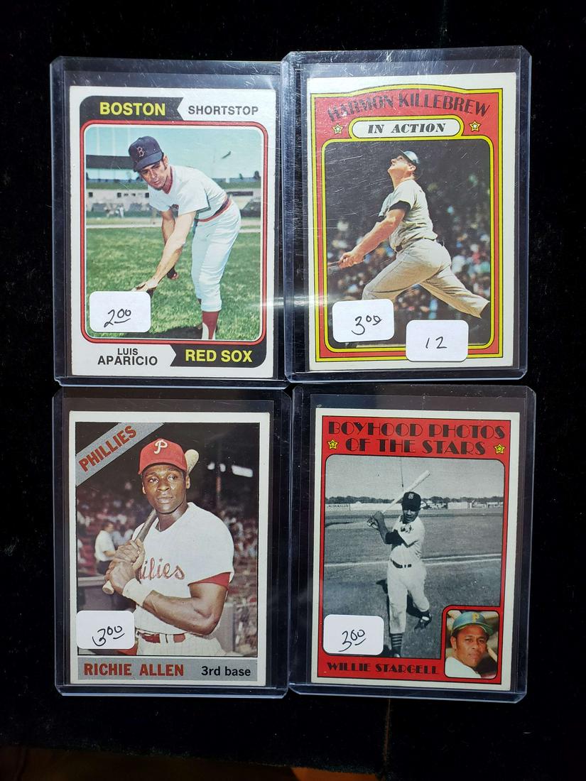 VINTAGE STARS AND HOF BASEBALL CARD LOT (1 of 1)