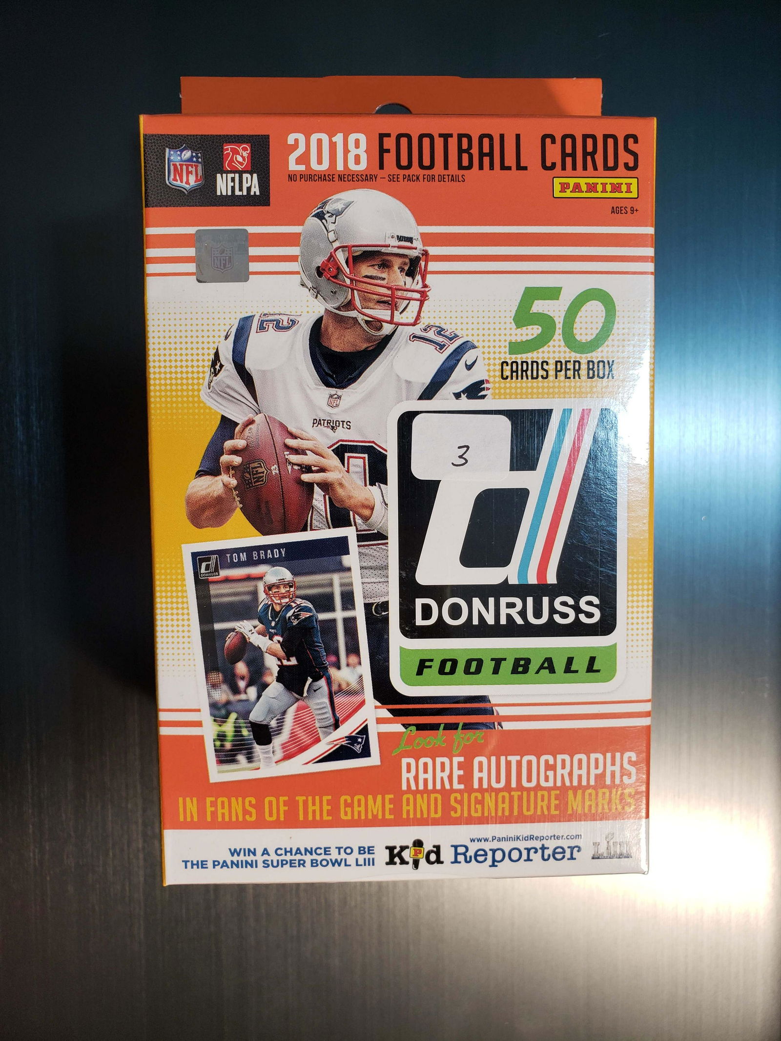 PANINI DONRUSS FOOTBALL 2018 SEALED HANGER PACK (1 of 1)