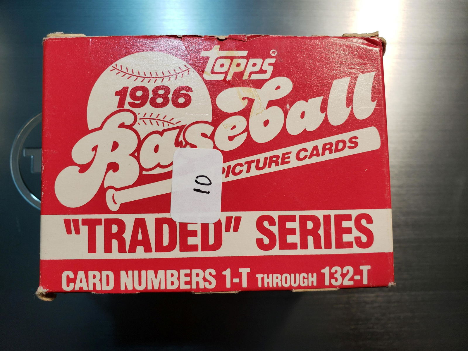 1986 TOPPS TRADED BASEBALL CARD SET MINT IN BOX (1 of 1)