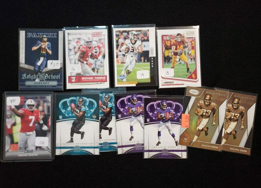NFL FOOTBALL ROOKIE CARD LOT LOADED UP WITH STAR ROOKIE (1 of 1)