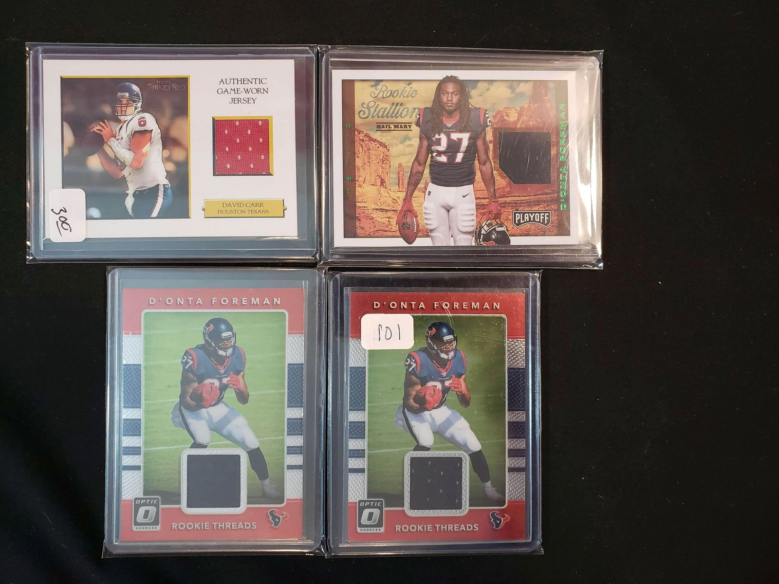HOUSTON TEXANS PRIMED FOR A DEEP PLAYOFF RUN JERSEY: LONGHORN RUSHER D'ONTA FREEMAN ROOKIE THREAND, DAVID CARR JERSY CARD