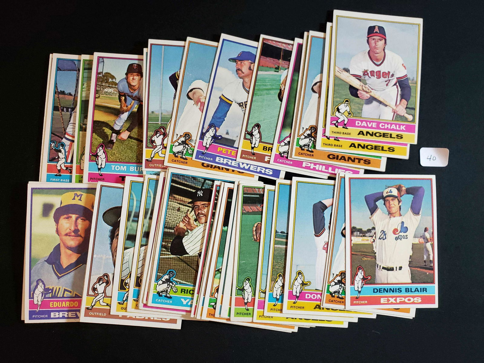 HIGHER GRADE VINTAGE 1976 TOPPS BASEBALL CARD LOT (1 of 1)