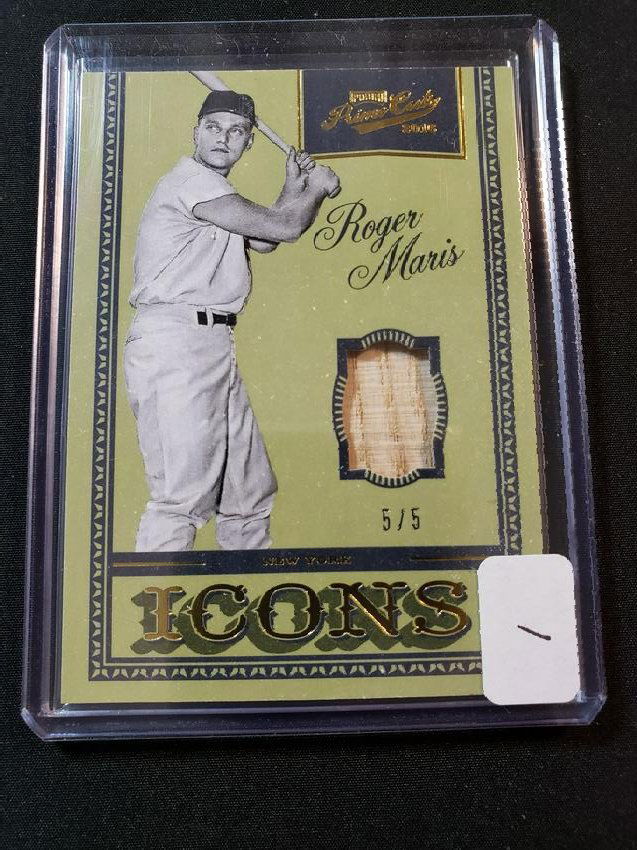 ROGER MARIS NY YANKEES GAME USED BAT RELIC (1 of 2)