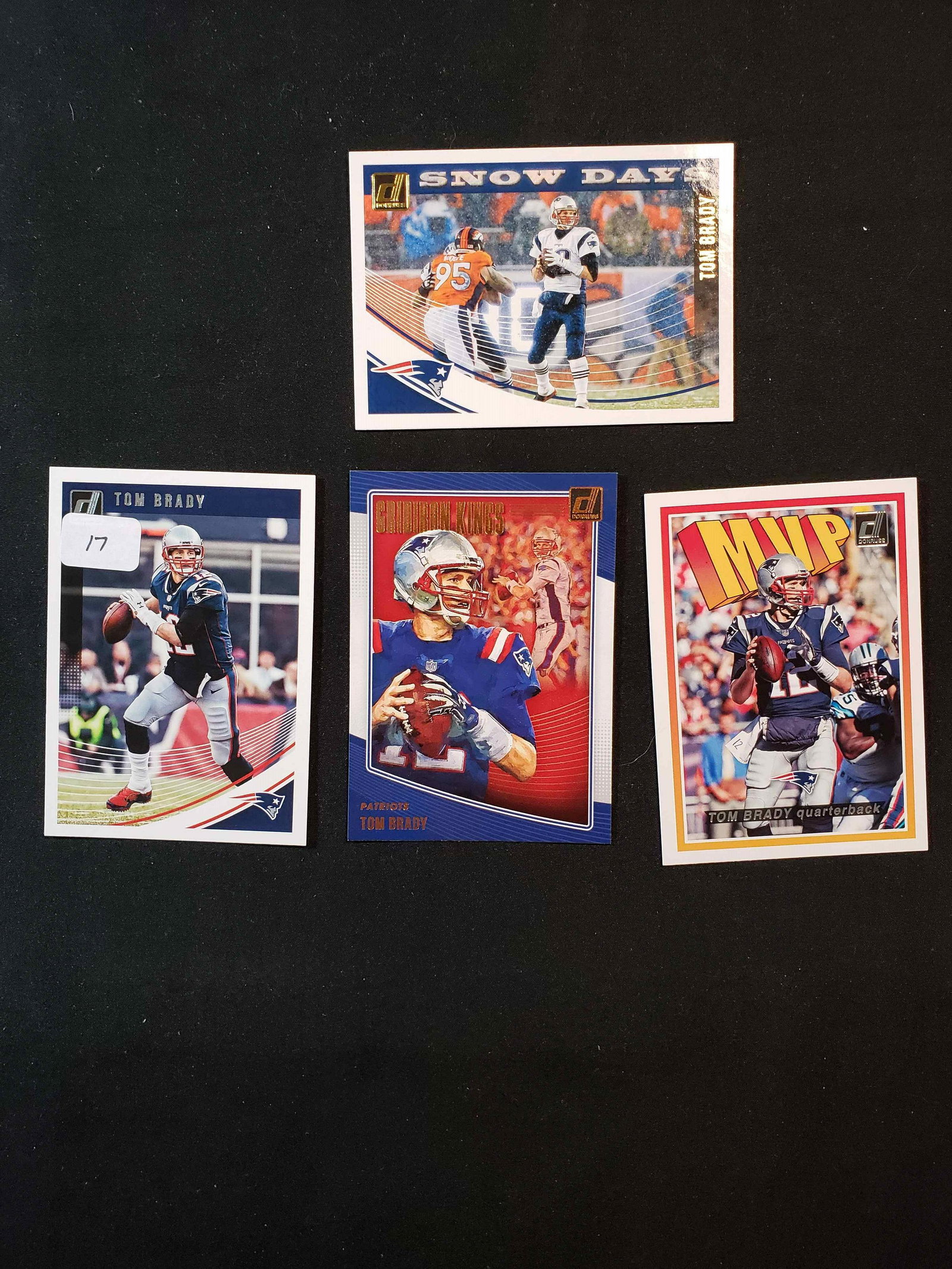 TOM Brady PATRIOTS FOOTBALL CARD LOT (1 of 1)