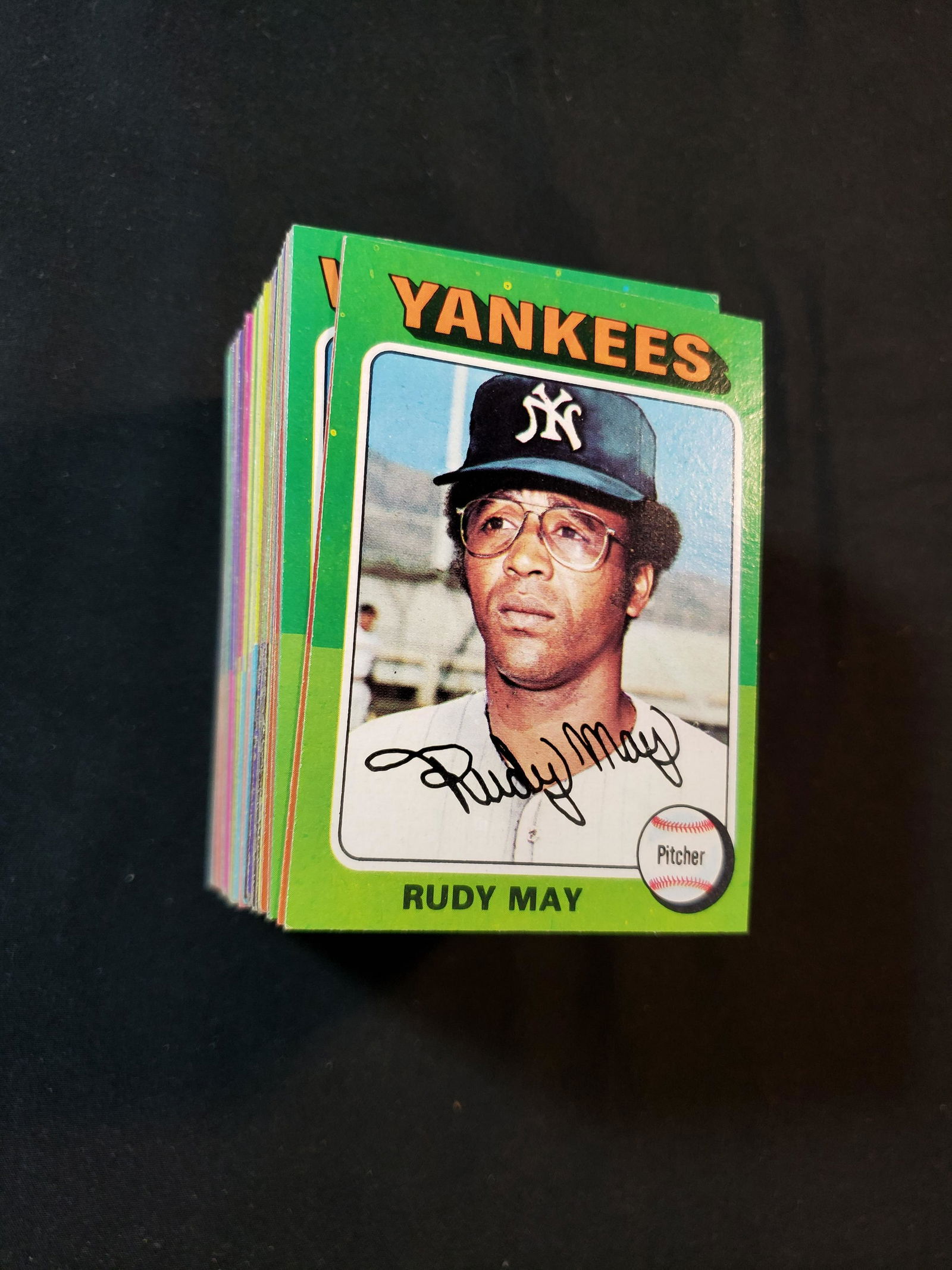 VINTAGE 1975 TOPPS BASEBALL HIGH GRADE LOT (1 of 1)