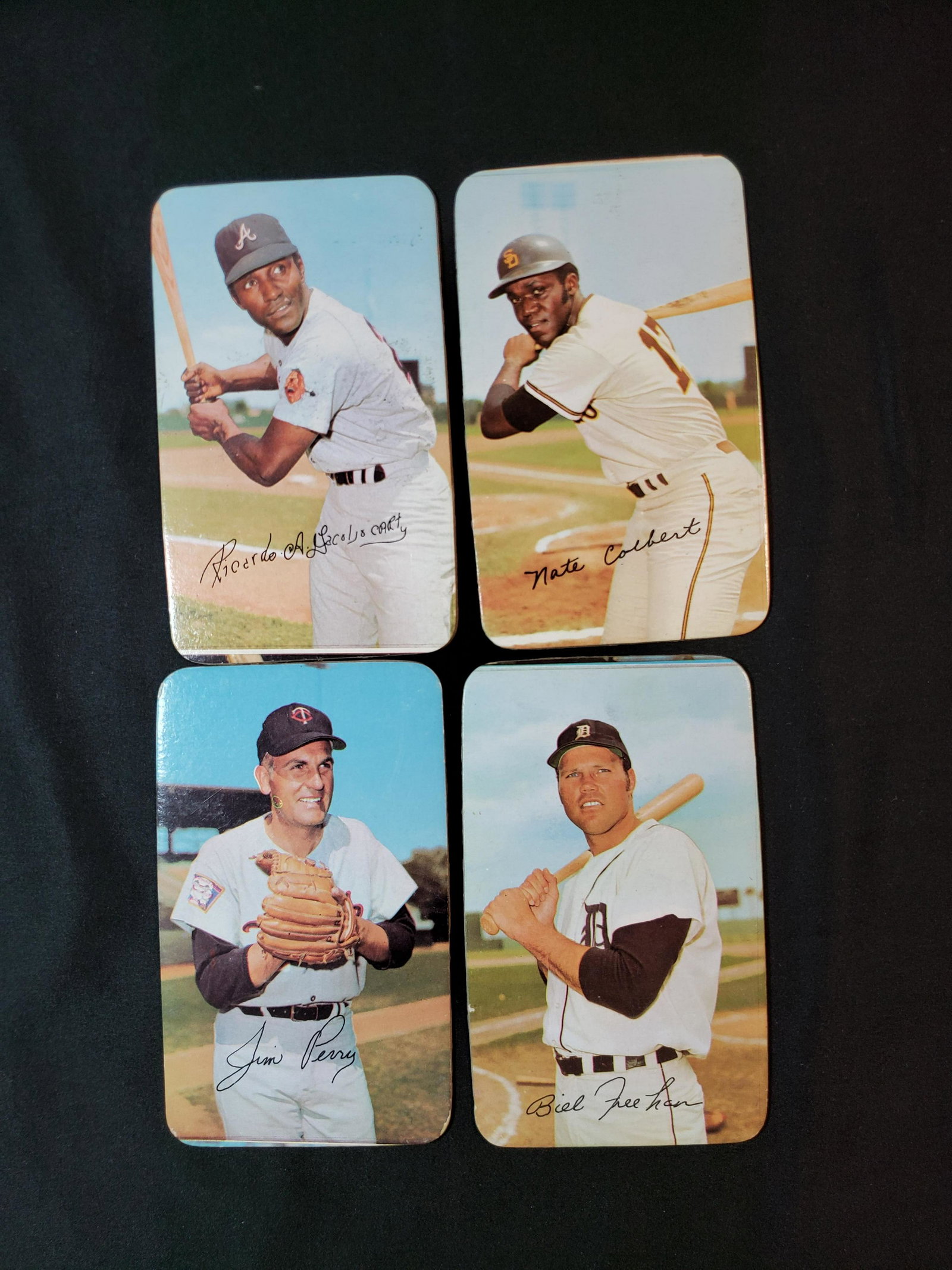 1971 TOPPS BASEBALL JUMBOS: BILL FREEHAN, JIM PERRY, NATE COLBERT, RICO CARTY,