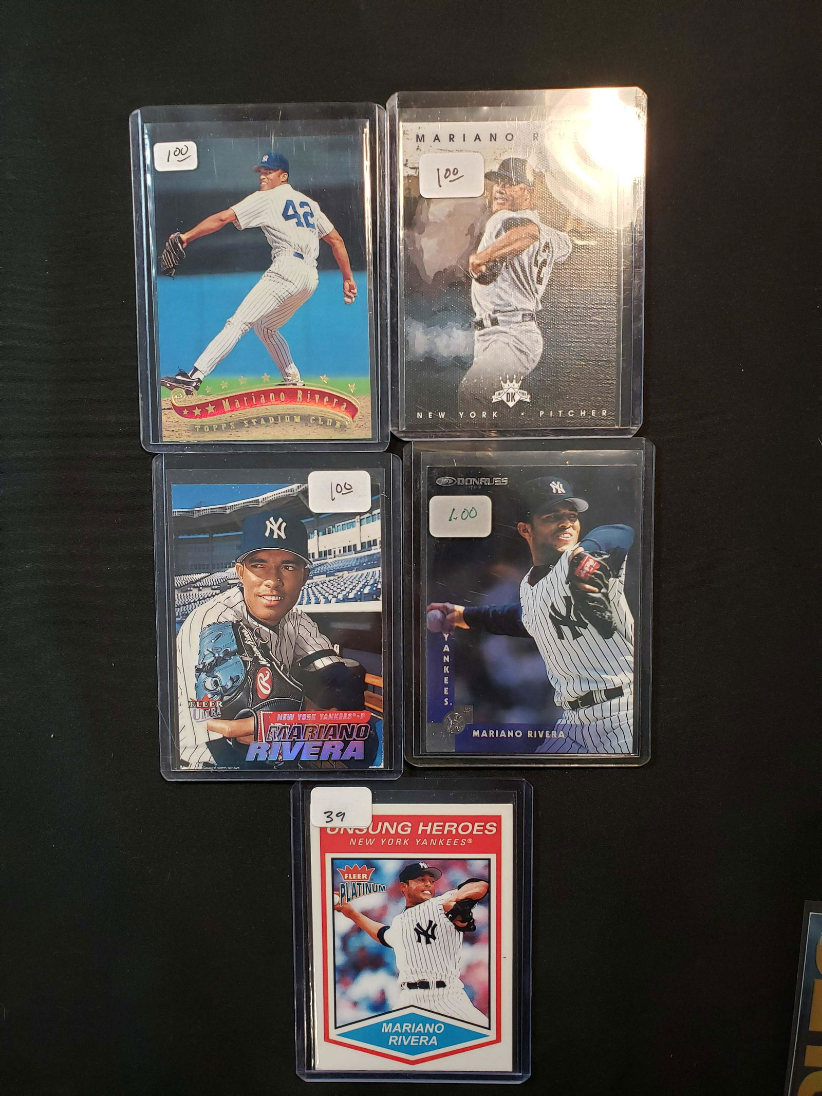 MARIANO RIVERA NEW YORK YANKEES CARDS (1 of 1)