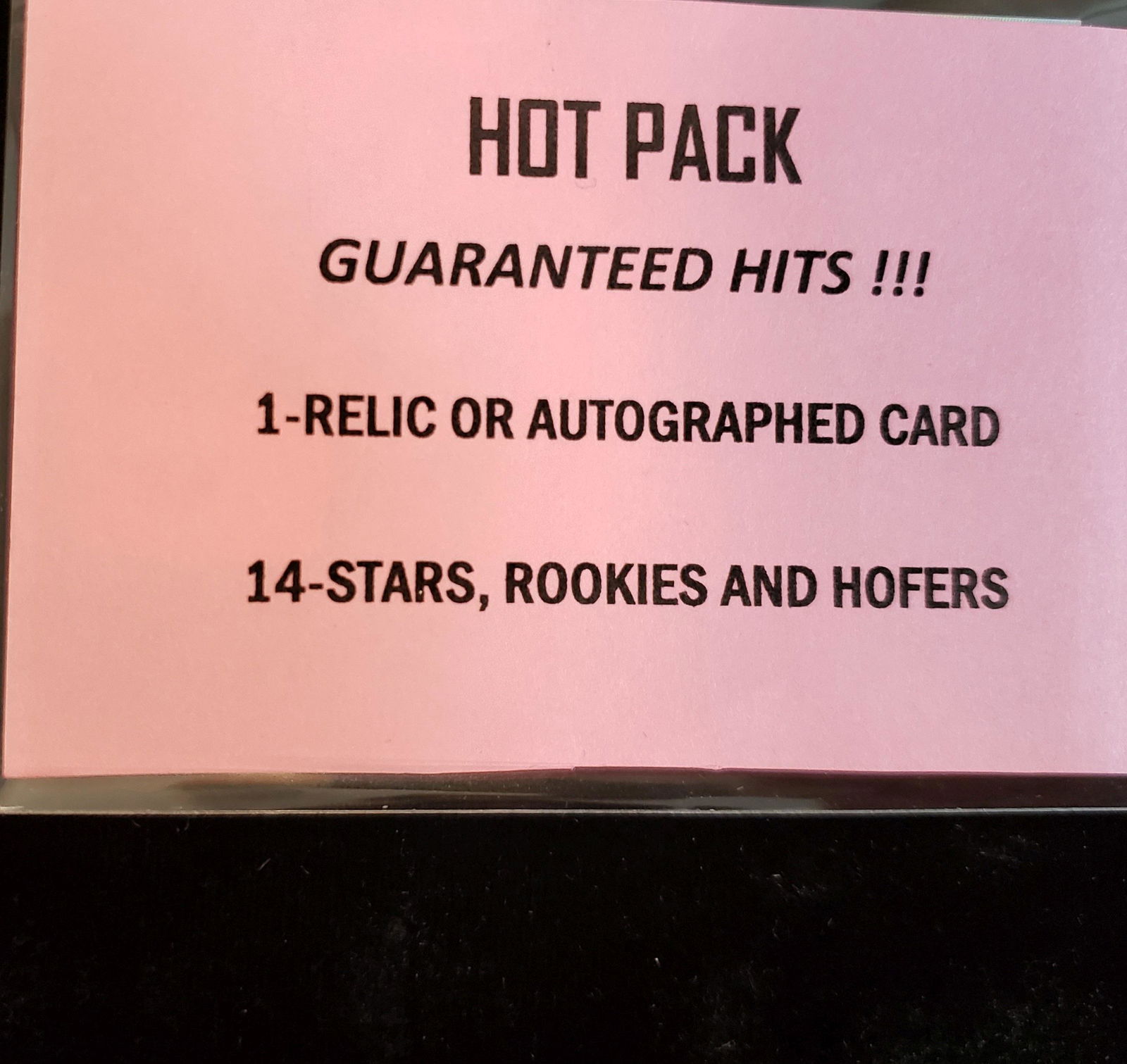 HOT PACK WITH 1 HIT PER PACK ON AVERAGE (1 of 1)