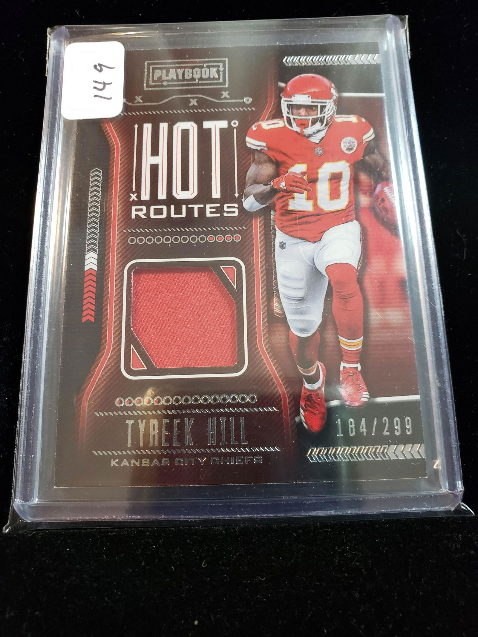 2018 PANINI PLAYBOOK HOT ROUTES JERSEY CARD (1 of 1)