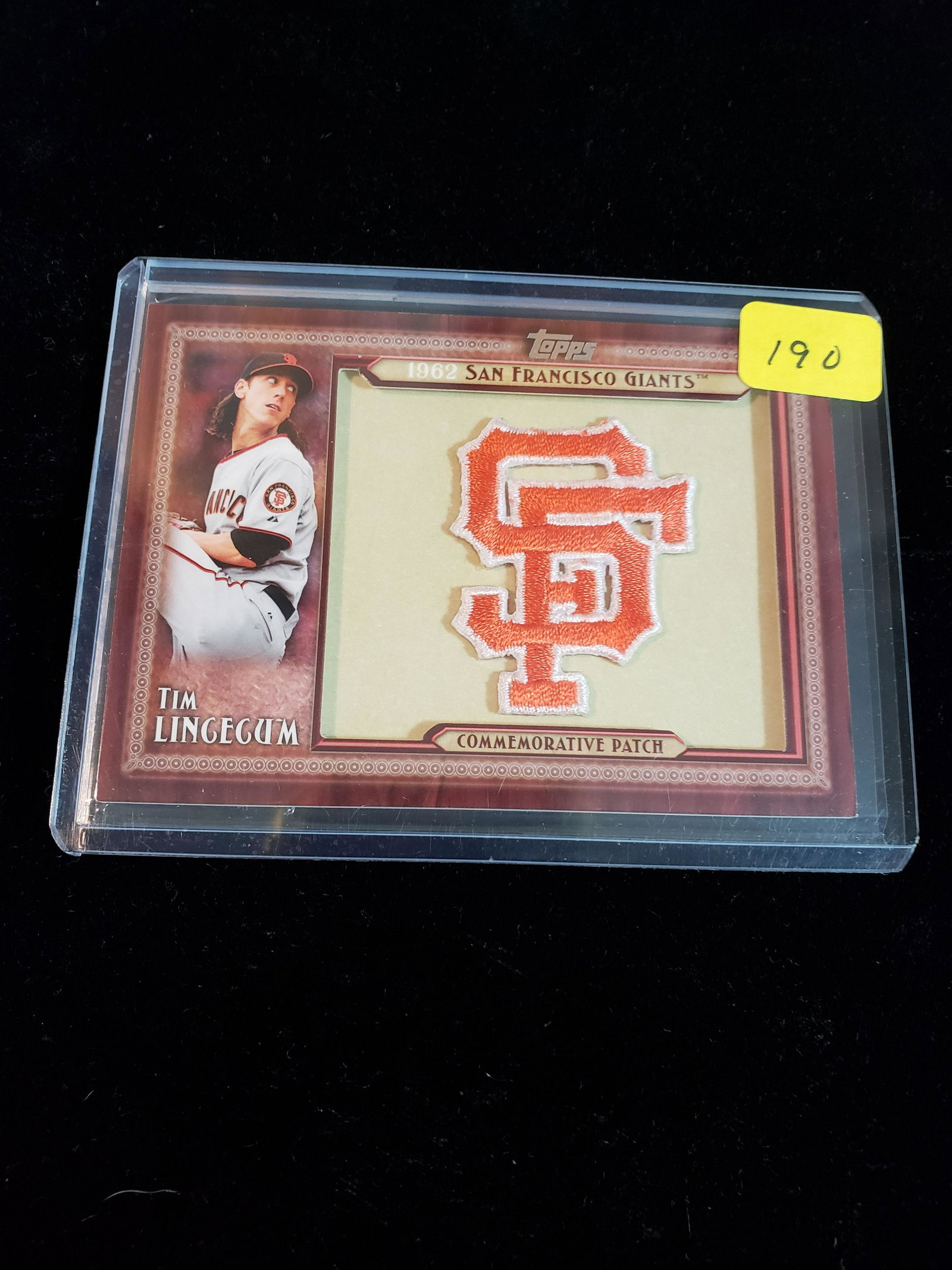 SAN FRANSISCO GIANTS 1962 THROWBACK PATCH CARD: COMMEMORATIVE SAN FRANSISCO GIANTS LOGO PATCH FEATURING TIM LINCECUM