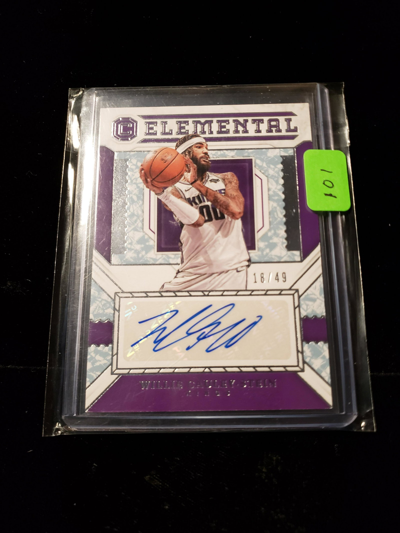 2018-19 Panini Cornerstones NUMBERED CRYSTAL PARALLEL: 2018-19 Panini Cornerstones Crystal 18/49 Willie Cauley-Stein Autographed Card