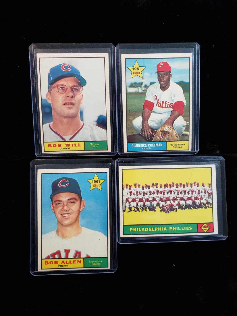 VINTAGE 1960 HIGHER GRADE TOPPS BASEBALL CARDS (1 of 2)