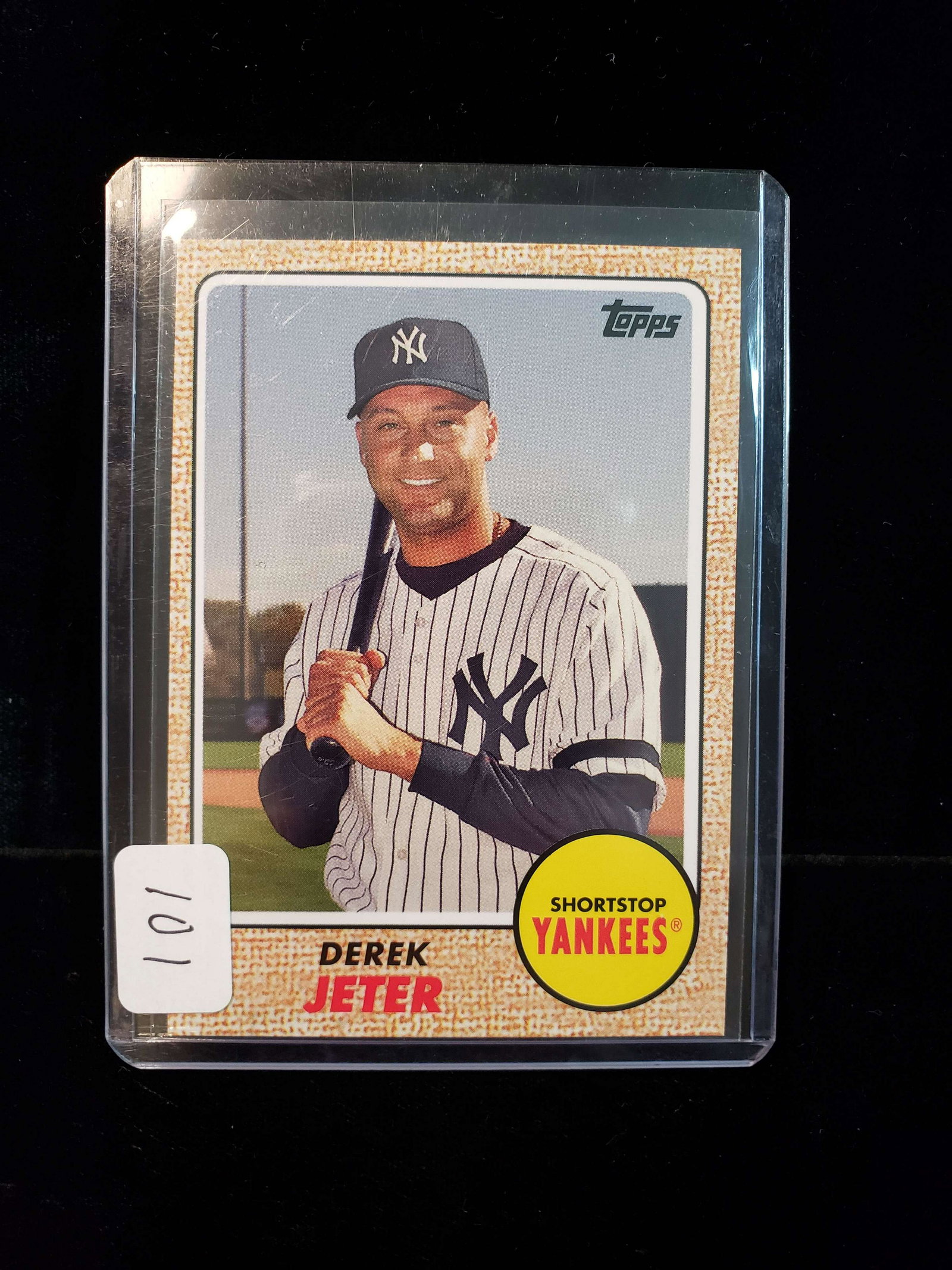 DEREK JETER NEW YORK YANKEES 1968 STLYE CARD: DEREK JETER NEW YORK YANKEES 1968 STLYE CARD
