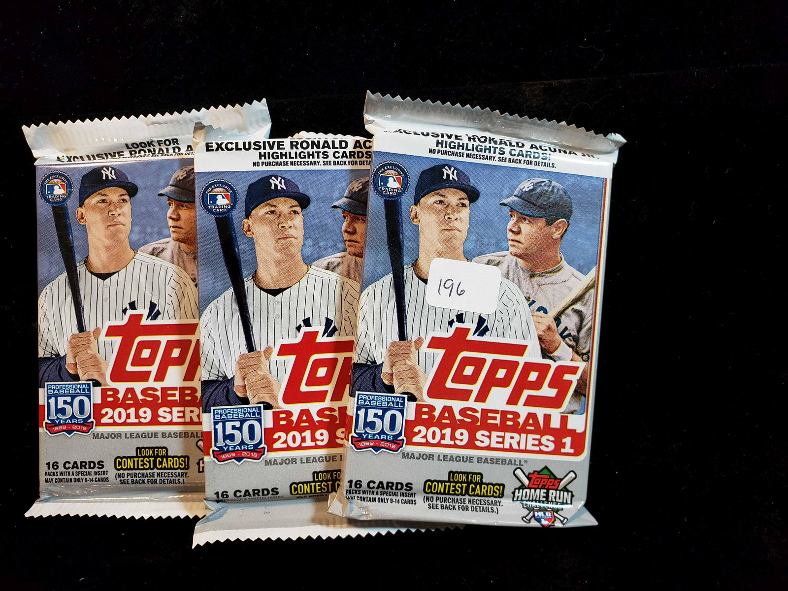 2019 TOPPS BASEBALL SERIES 1 WAX PACKS (1 of 1)