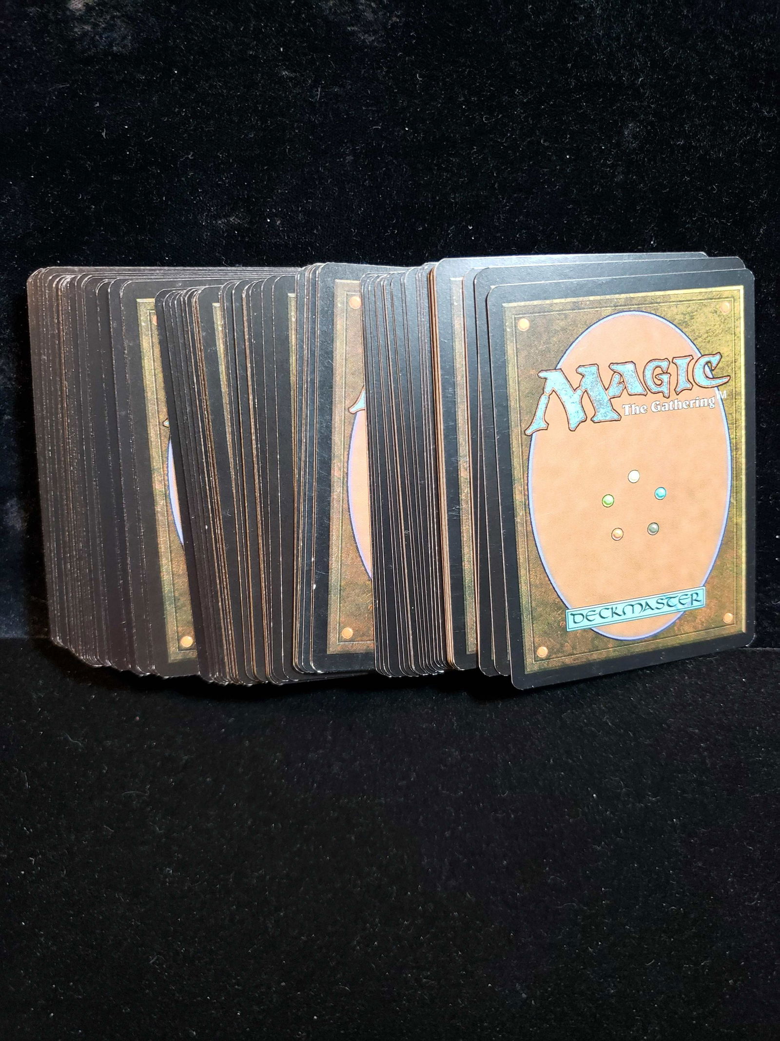 BOX FULL OF UNSEARCHED MAGIC THE GATHERING MTG CARDS (1 of 1)