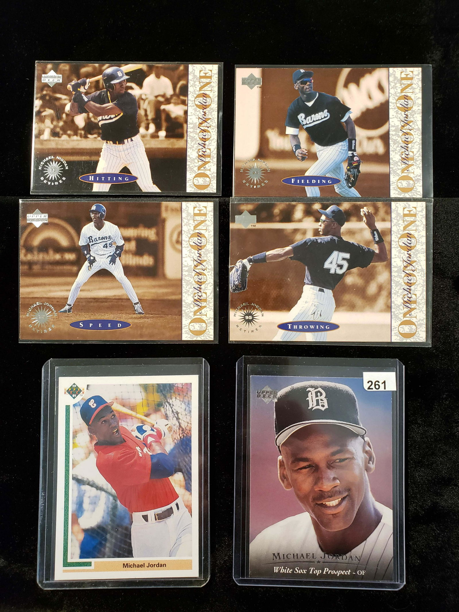 MICHAEL JORDAN BASEBALL CARD COLLECTION: 2 MICHAEL JORDAN BASEBALL ROOKIE CARD WITH UPPER DECK ONE ON ONE SUB-SET