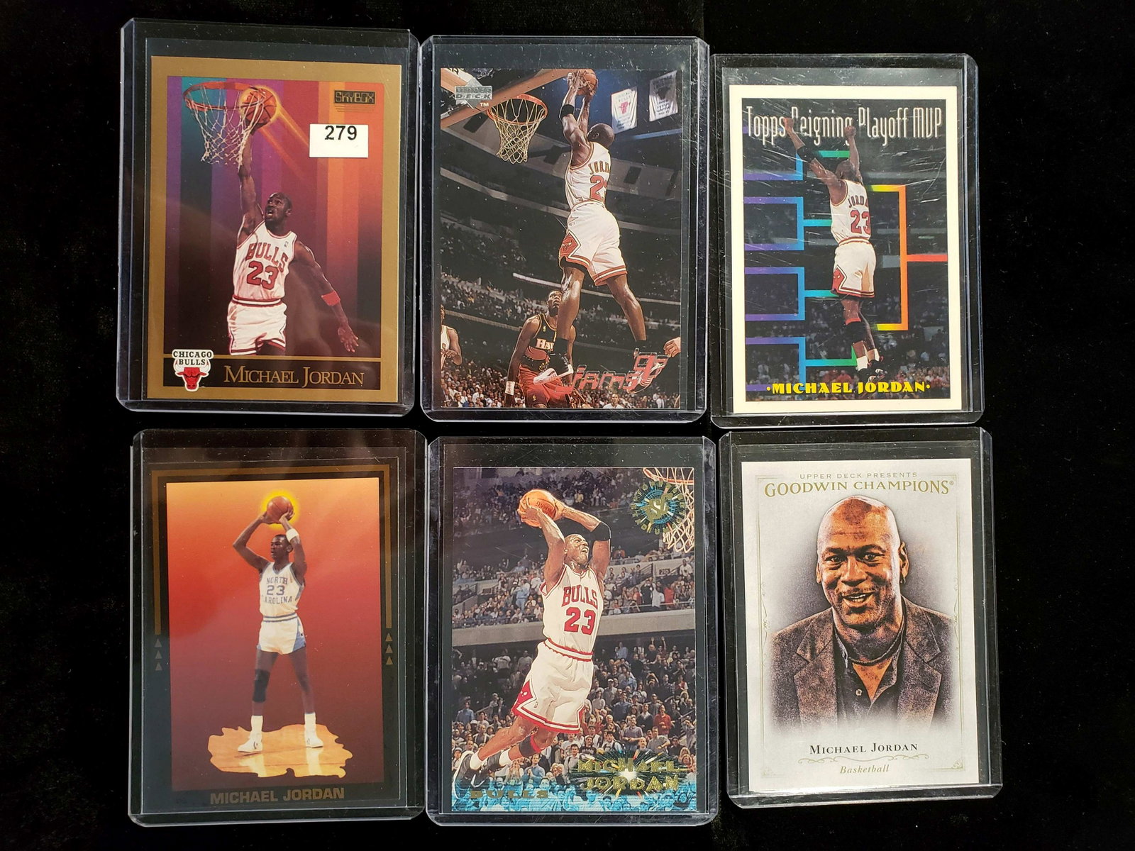 MICHAEL JORDAN BASKETBALL CARD COLLECTION: MICHAEL JORDAN BASKETBALL CARD COLLECTION