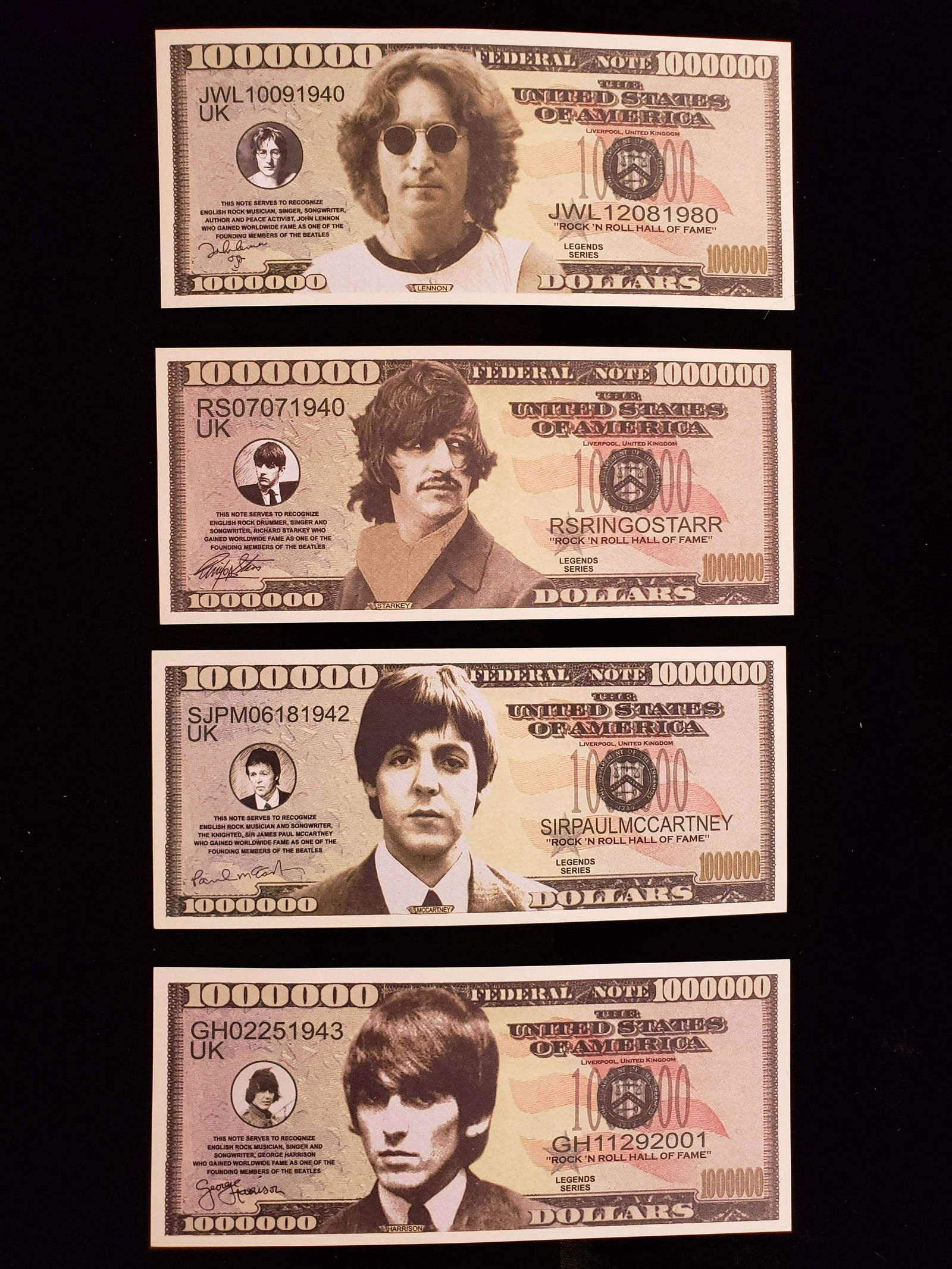 THE BEATLES FANTASY NOTES SET OF 4 (1 of 2)