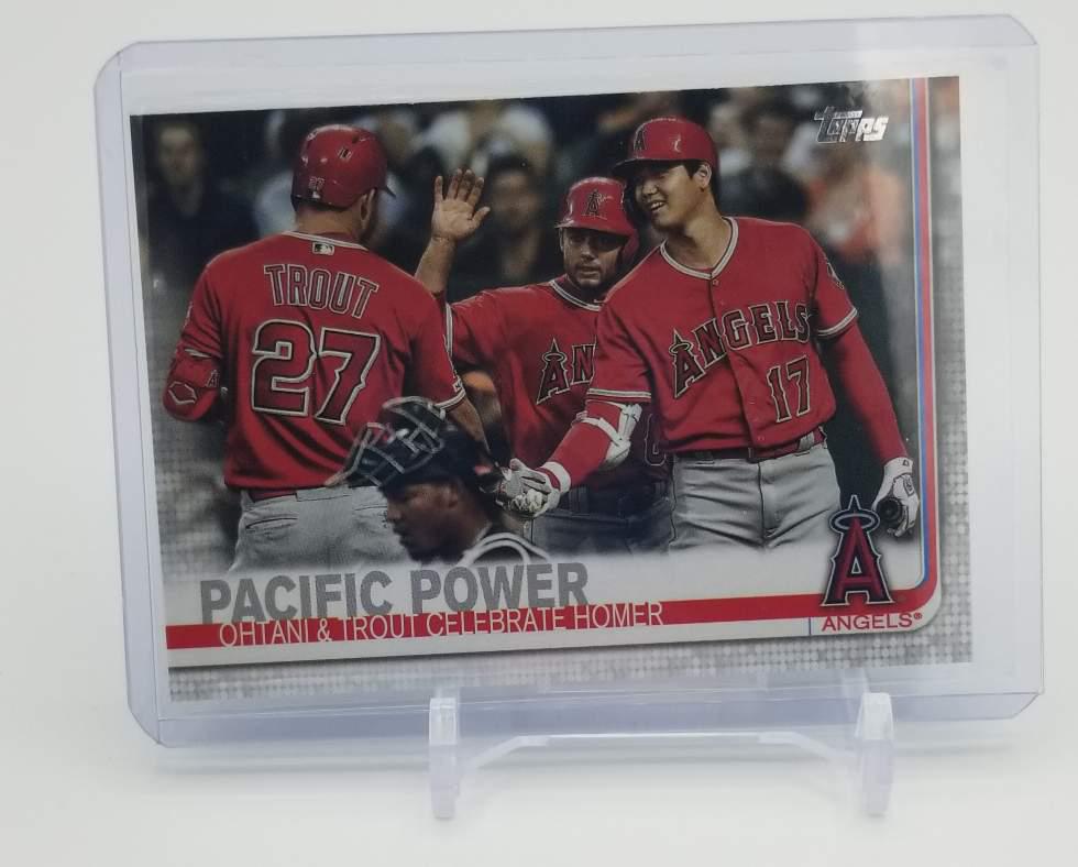 2019 Topps Update Mike Trout / Shohei Ohtani Pacific (1 of 2)