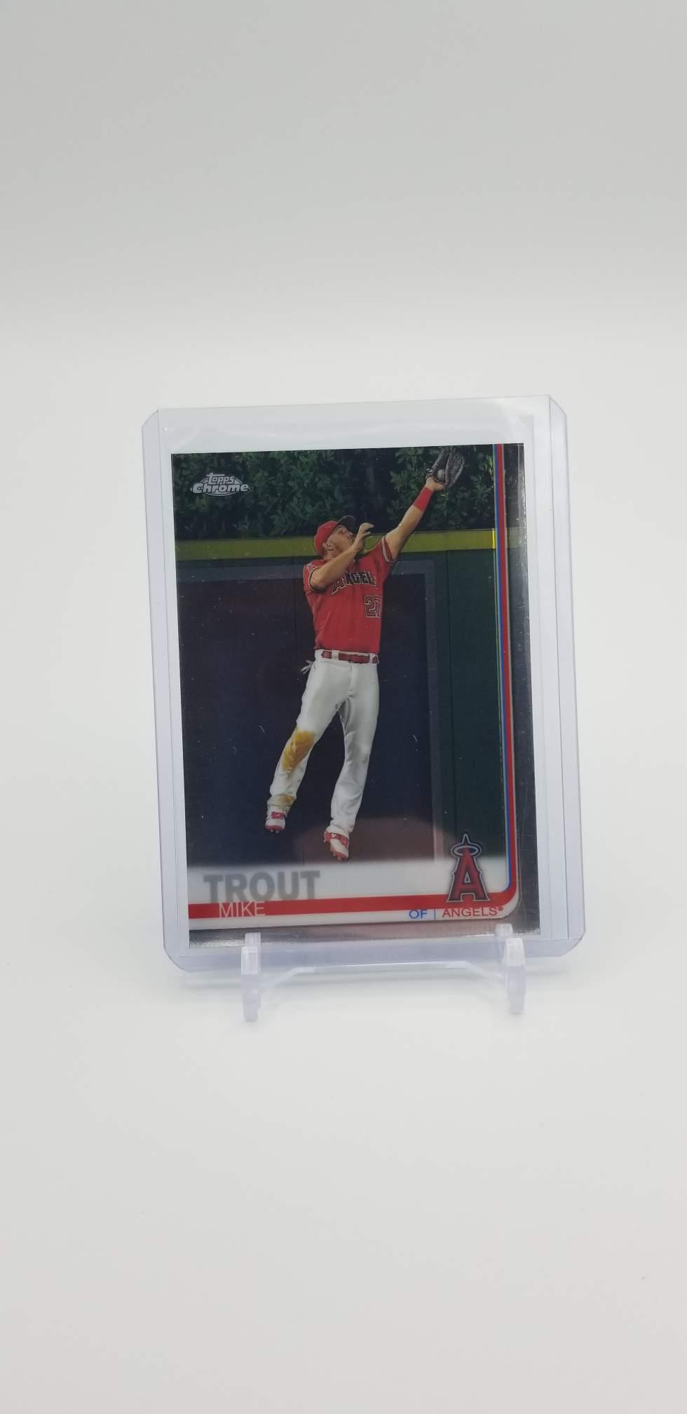 2019 Topps Chrome Mike Trout Base SP (1 of 2)