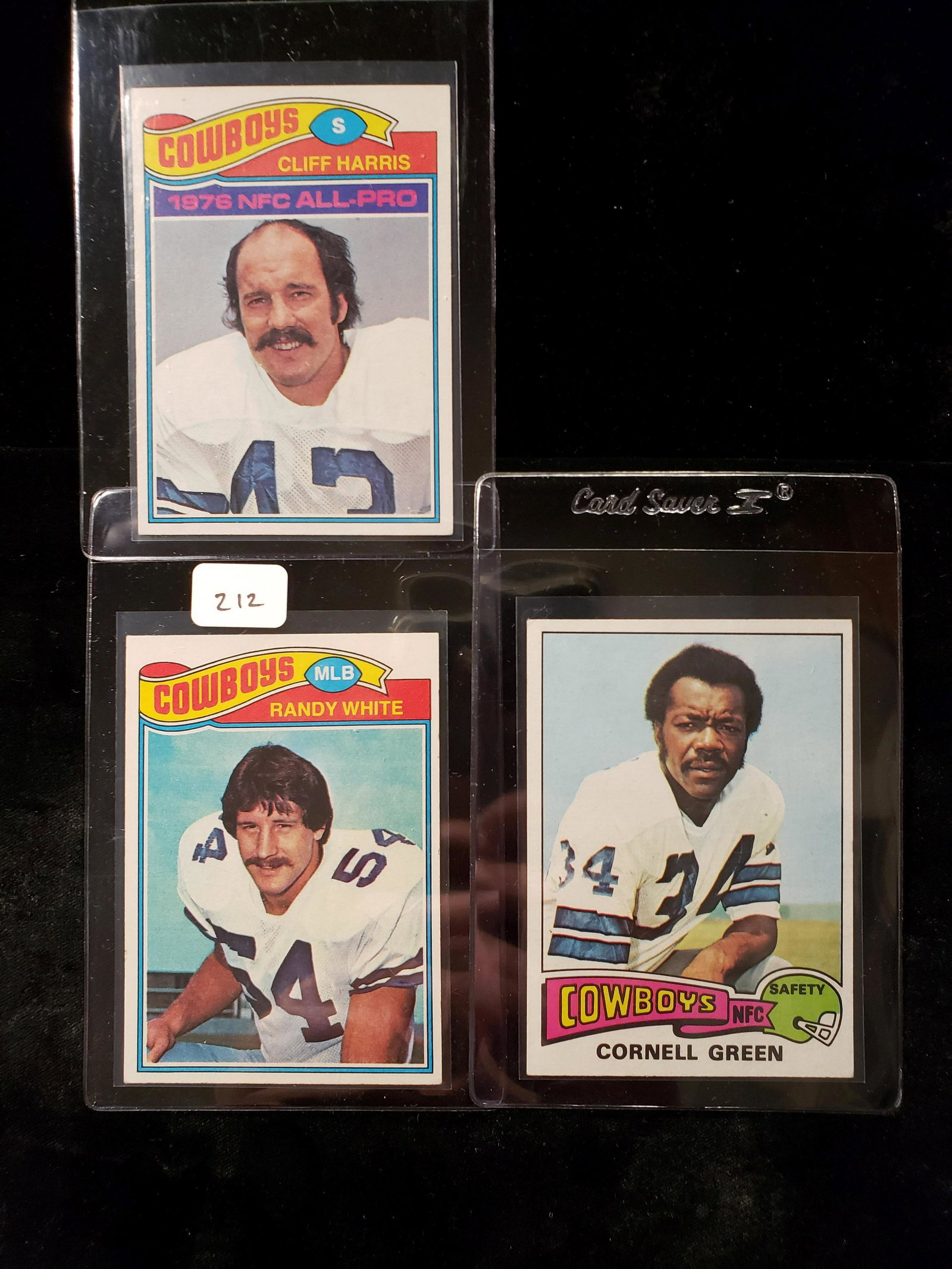 LOT OF 3 VINTAGE DALLAS COWBOYS FOOTBALL CARDS: RANDY WHITE, CLIFF HARRIS, CORNELL GREEN