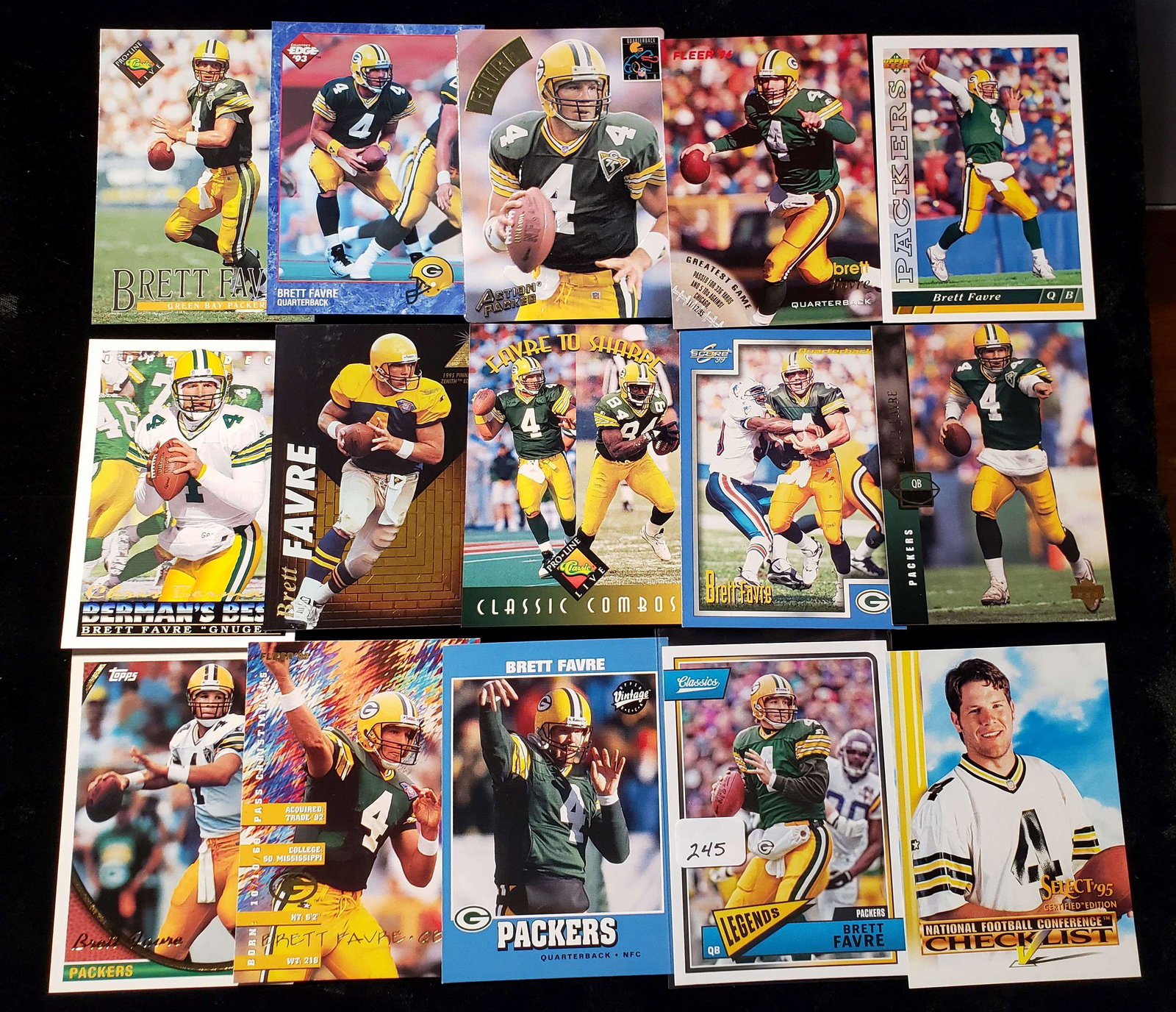 LOT OF 15 BRETT FAVRE GREEN BAY PACKERS CARDS: LOT OF 15 BRETT FAVRE GREEN BAY PACKERS CARDS
