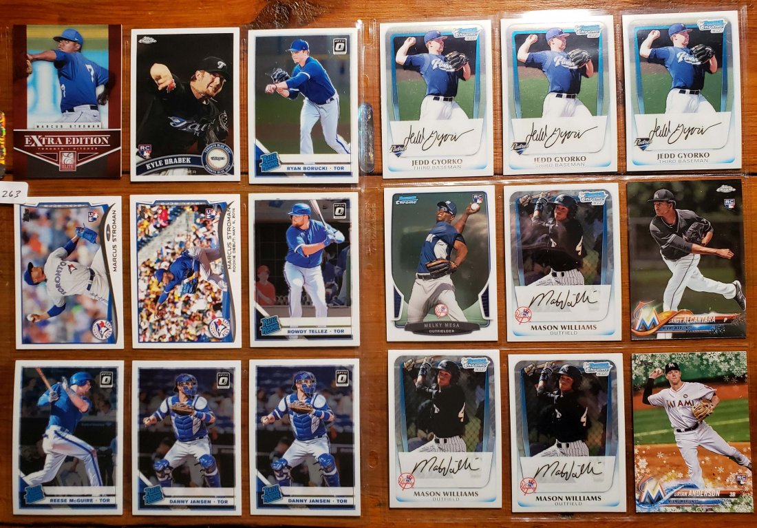 2-BINDER PAGES OF ROOKIE BASEBALL CARDS: LOT OF 18 TOP ROOKIE AND PROSPECT CARDS IN MINT CONDITION. MARCUS STROMAN, ROWDY TELLEZ, BRIAN ANDERSON, MASON WILLIAMS.