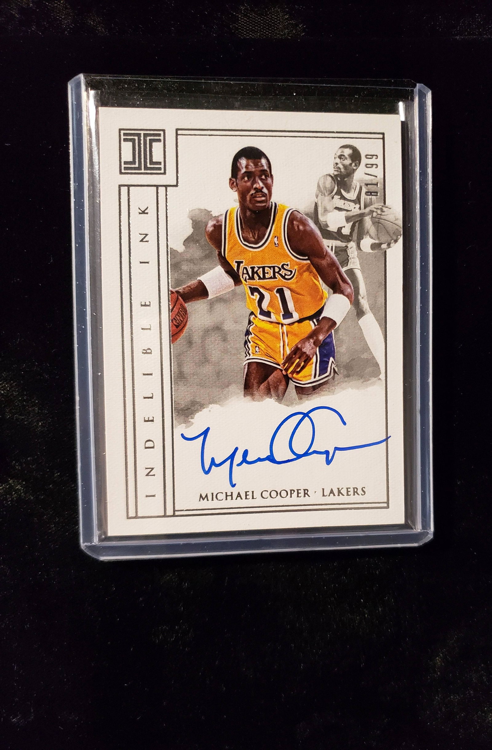 MICHALE COOLPER LA LAKER NUMBERED AUTOGRAPH CARD: 2017-18 IMPECCABLE BASKETBALL MICHAEL COOPER ON CARD AUTO 81/99